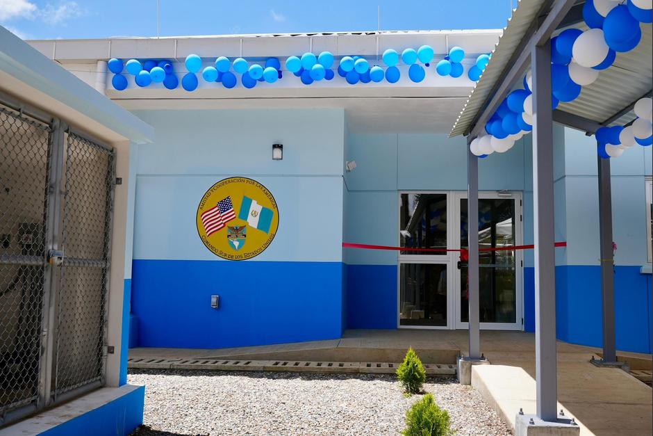 Los Estados Unidos entreg&oacute; dos cl&iacute;nicas m&eacute;dicas. (Foto: Embajada de Estados Unidos / Soy502)