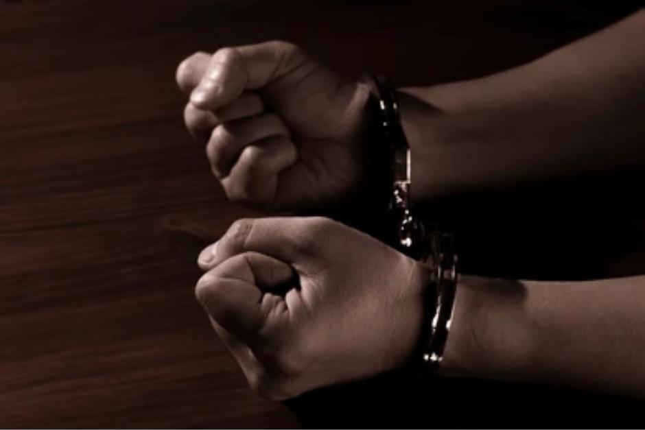 El hombre fue sorprendido mientras golpeaba a su c&oacute;nyuge. (Foto ilustrativa: Shutterstock)