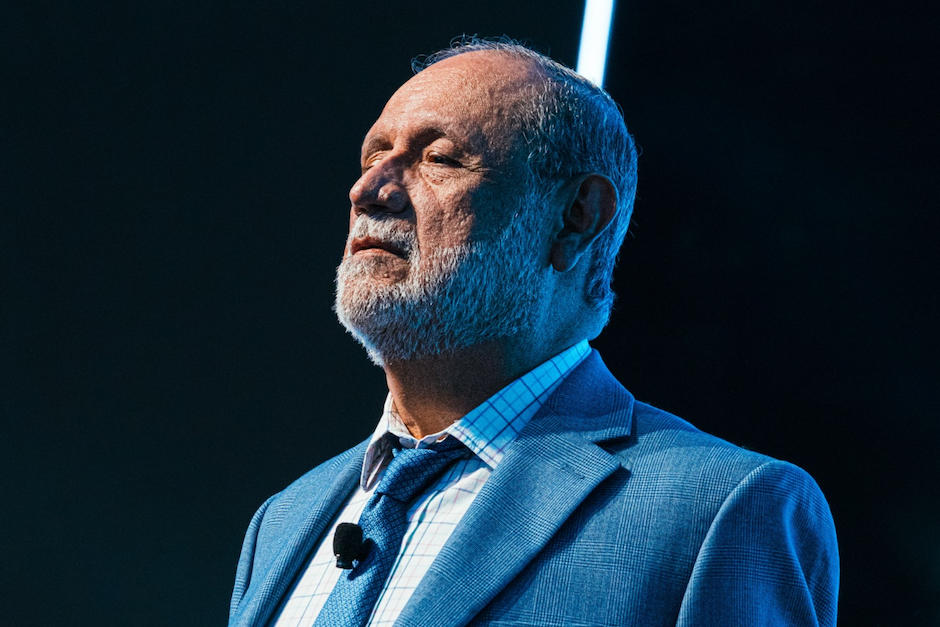 El ap&oacute;stol de Ministerios Ebenezer fue intervenido en un hospital. (Foto: Letty de Enriquez)