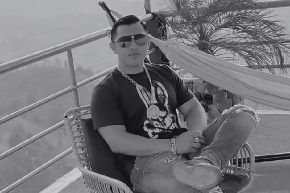 Tras varios d&iacute;as de b&uacute;squeda, familiares de Jesler Palacios pudieron darle el &uacute;ltimo adi&oacute;s. (Foto: Redes Sociales)