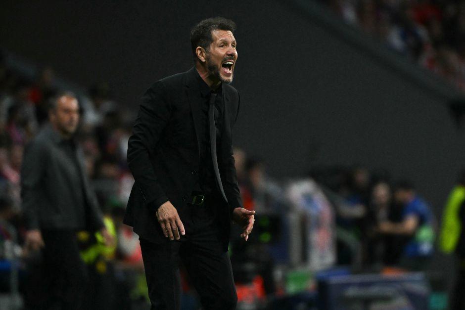 El t&eacute;cnico argentino termin&oacute; satisfecho con el esfuerzo de sus jugadores a pesar de sufrir ante el Barsa. (Foto: AFP)