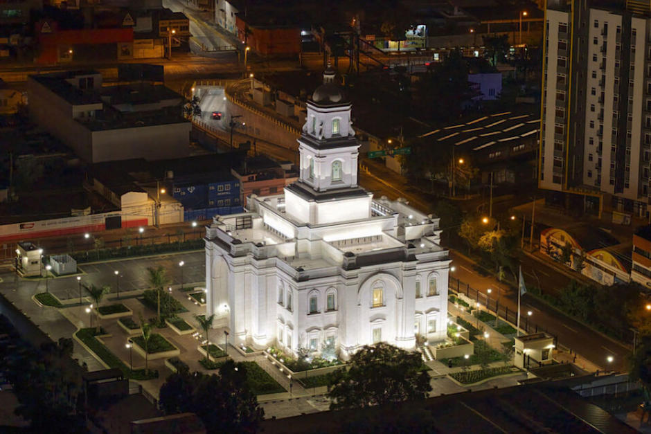 El templo Miraflores de la Iglesia Jesucristo de los Santos &Uacute;ltimos Días. (Foto: Iglesia de Jesucristo de los Santos de los &Uacute;ltimos D&iacute;as)