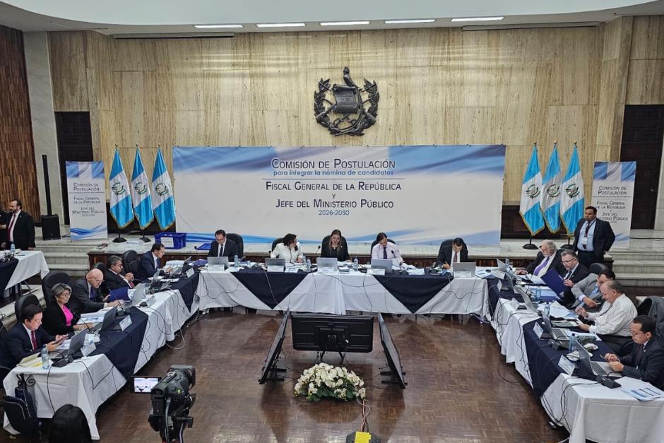 Tribunal de Amparo acepta a tr&aacute;mite acci&oacute;n que busca suspender evaluaci&oacute;n de aspirantes a Fiscal General en postuladora. (Foto: Archivo/Soy502)