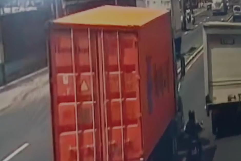 El video evidenci&oacute; el momento exacto en el que sucedi&oacute; el accidente.&nbsp; (Foto: Captura de video)