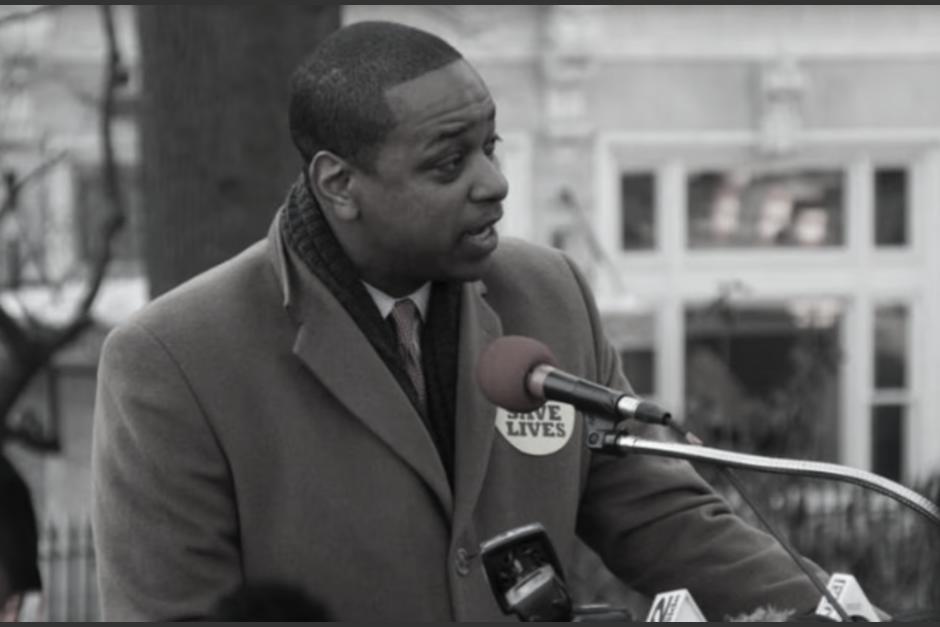 El cuerpo del pol&iacute;tico fue hallado en el segundo nivel de su vivienda. (Foto: WHSV3)