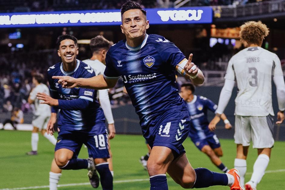 El delantero guatemalteco Rubio Rub&iacute;n se encuentra motivado. (Foto: El Paso Locomotive)