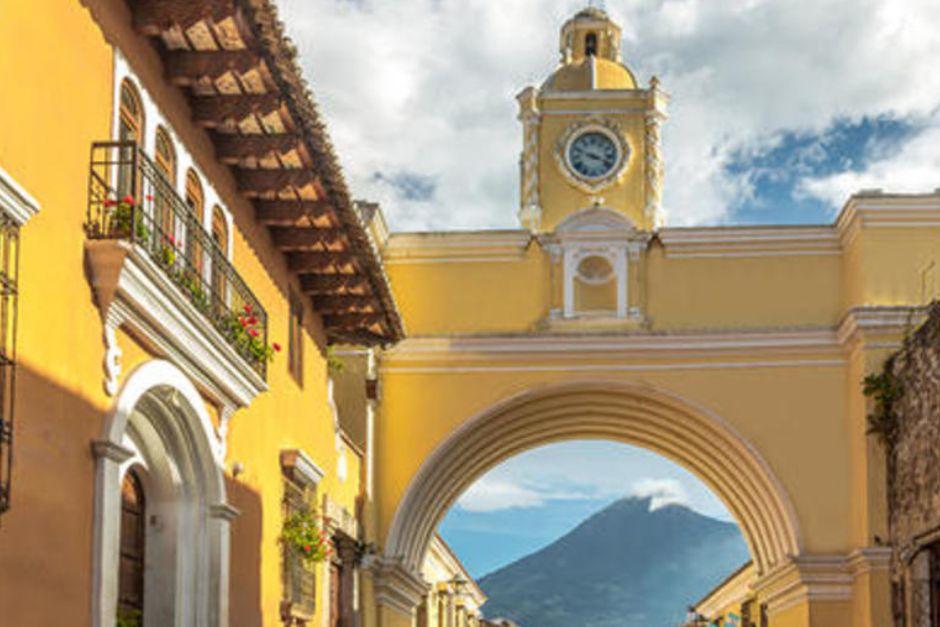 El Arco de Santa Catalina es uno de escenarios m&aacute;s emblem&aacute;ticos de la ciudad colonial. (Foto: Archivo/Soy502)