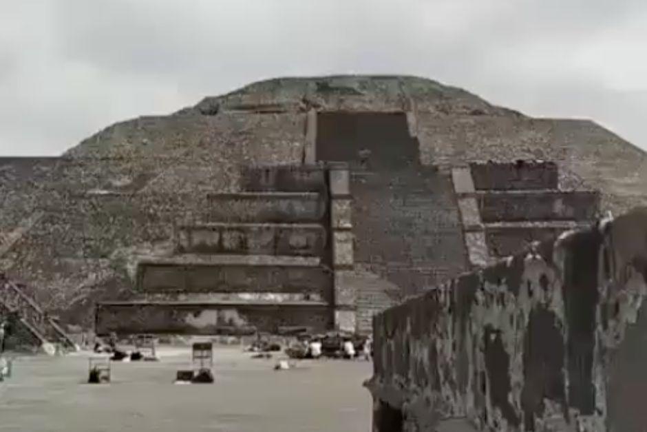 Varios disparos se escucharon en una de las pir&aacute;mides de la zona arqueol&oacute;gica. (Foto: Captura de video)