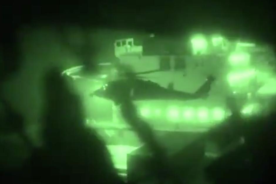 El&nbsp;el buque&nbsp;Touska qued&oacute;&nbsp;inmovilizado, abordado y bajo custodia militar de Estados Unidos. (Foto: Captura de video)