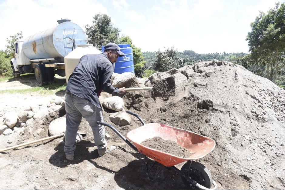 Alcaldes advierten que limtar los ingresos por IUSI podr&iacute;an afectar las obras municipales. (Foto: Archivo / Soy502)