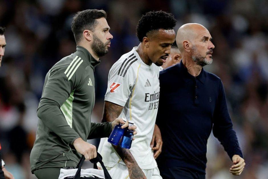 El central brasile&ntilde;o recay&oacute; en su lesi&oacute;n anterior y ahora volver&iacute;a a tener problemas a pocas semanas del Mundial. (Foto: AFP)