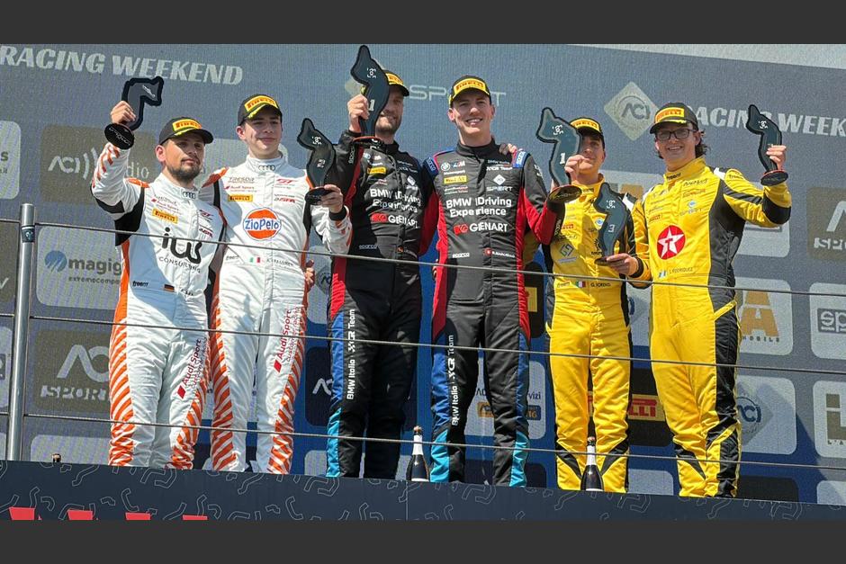 Ian Rodr&iacute;guez debut&oacute; con podio en el Campeonato Italiano de Automovilismo 2026, al lograr el tercer lugar en la categor&iacute;a GT3. (Foto: Ian Rodr&iacute;guez)