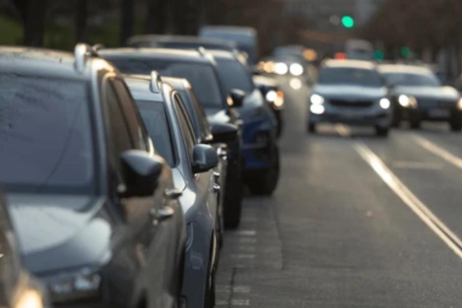 La afluencia vehicular ha presentado complicaciones debido a un percance vial que dej&oacute; un poste de tendido el&eacute;ctrico derribado. (Foto ilustrativa: Shutterstock)