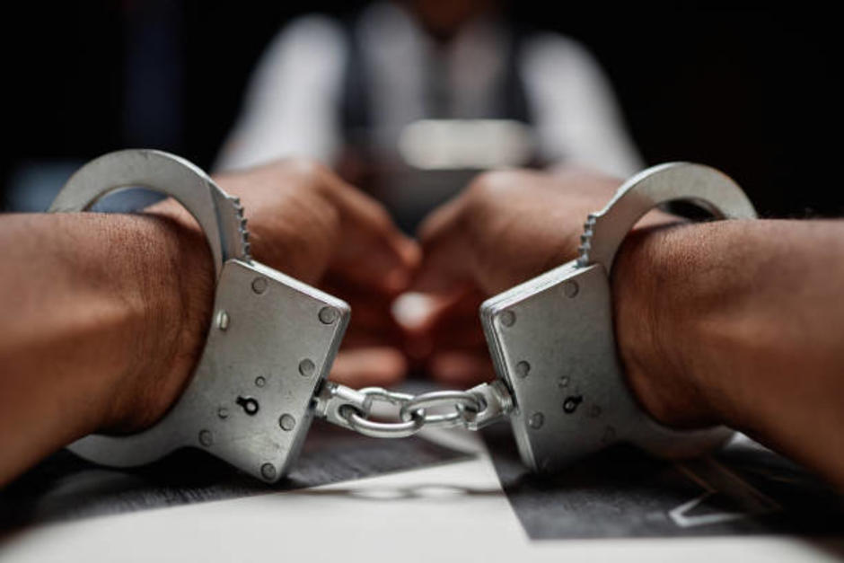 El detenido es acusado de cometer violentos asaltos en la zona 13 capitalina. (Foto ilustrativa: iStock)