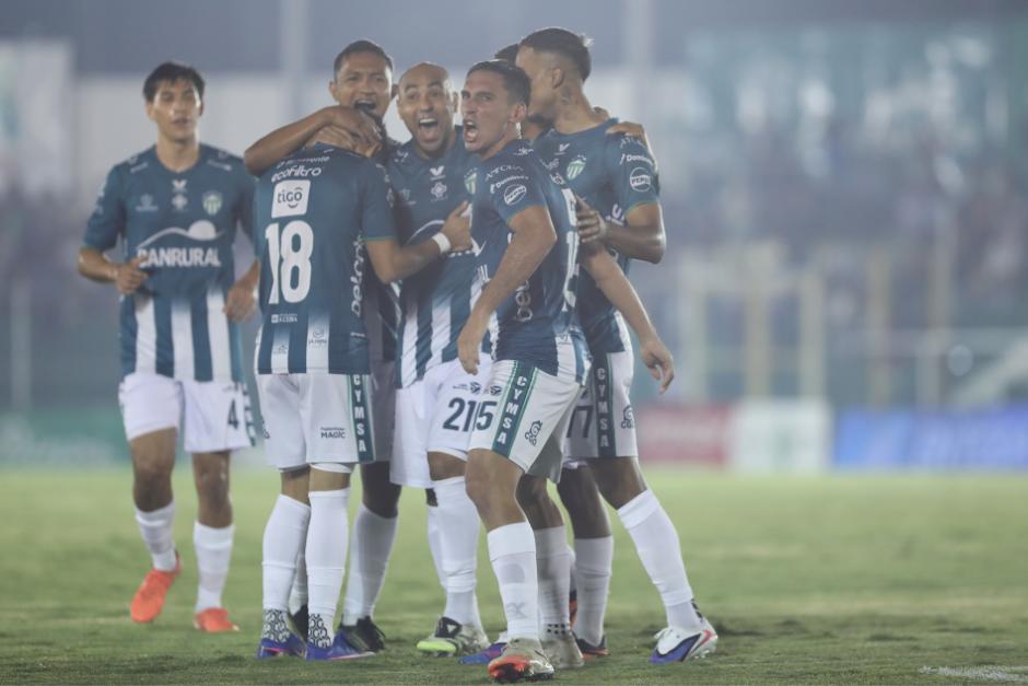 El delantero asegur&oacute; que, a pesar de la victoria en el juego de ida, los coloniales se marcharon con cierto sabor amargo por c&oacute;mo se dio el resultado. (Foto: Juan Manuel Mijangos/Colaborador)