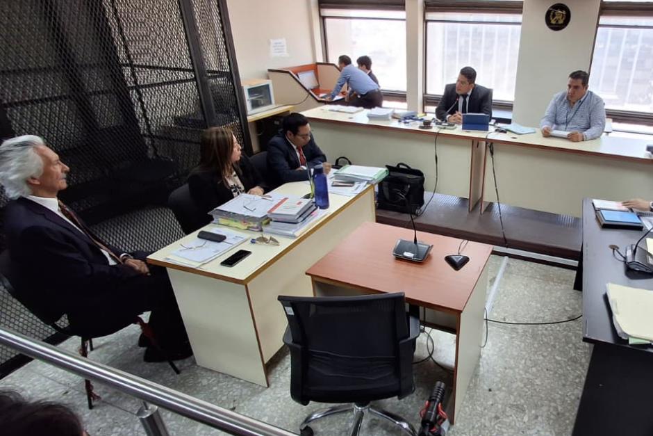 El juzgado Segundo Penal fij&oacute; para el 28 de mayo la audiencia de etapa intermedia en el segundo caso que se sigue contra el periodista Jos&eacute; Rub&eacute;n Zamora. (Foto: Wilder L&oacute;pez/Soy502)