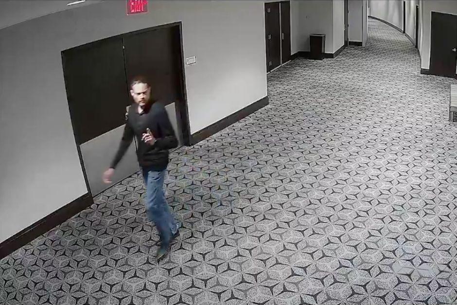 Cole Allen se encontraba en el hotel un d&iacute;a antes del incidente armado. (Foto: Captura de video)