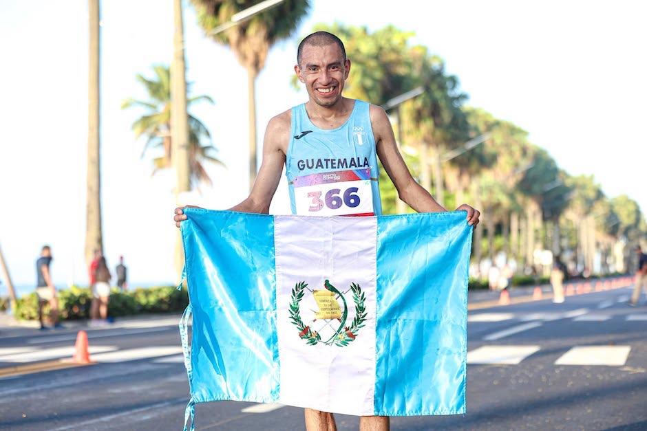 Alberto Gonz&aacute;lez se llev&oacute; la plata para Guatemala. (Foto: Comit&eacute; Ol&iacute;mpico Guatemalteco)