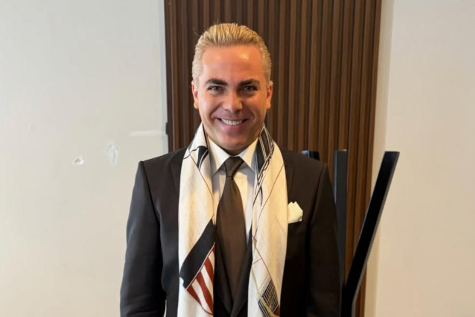 Cristian Castro est&aacute; listo para ingresar a la universidad. (Foto: Instagram)