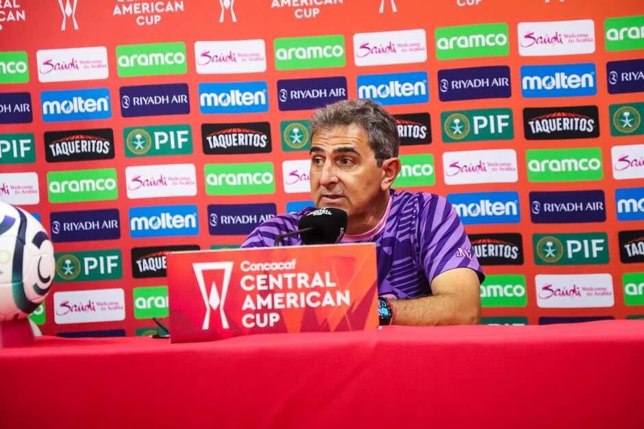 El estratega chicharronero asegur&oacute; que su equipo ir&aacute; por la victoria. (Foto: Deportivo Mixco)&nbsp;