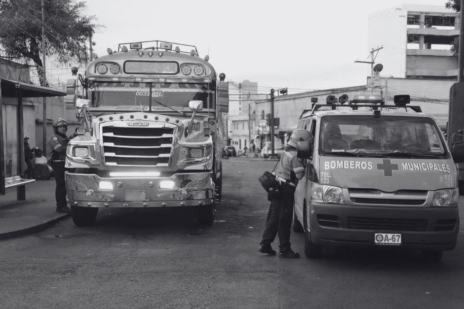 La v&iacute;ctima es un piloto de bus que falleci&oacute; por la gravedad de las heridas de bala. (Foto: CBM)