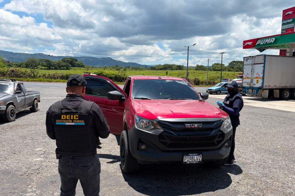En un operativo, investigadores del Deic liberaron una menor de edad que hab&iacute;a sido secuestrada. (Foto: PNC/Soy502)
