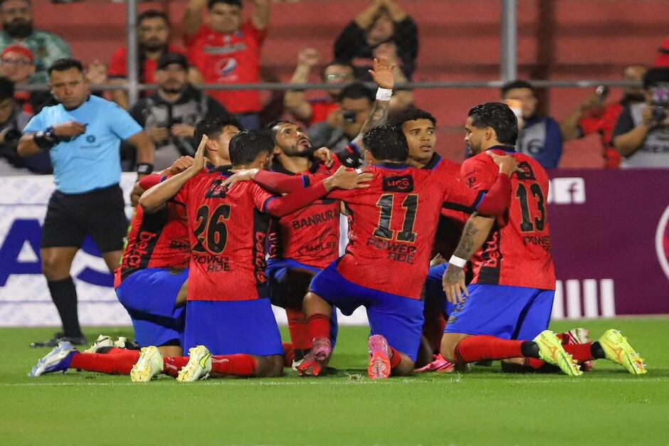 Los rojos necesitan otra noche de alegr&iacute;a en El Tr&eacute;bol. (Foto: CSD Municipal)&nbsp;