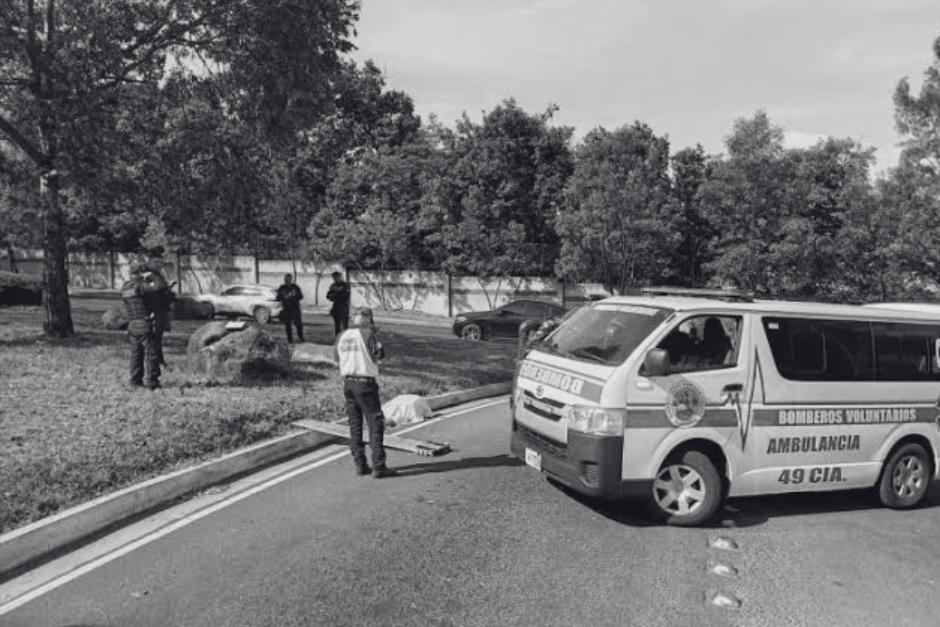 Bomberos Voluntarios localizaron a la pareja atados de manos y pies. (Foto: CVB)