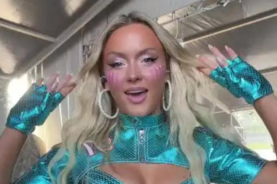 Zara Larsson comenz&oacute; a reir sin parar al interpretar MIdnight Sun. (Foto: Tik Tok)