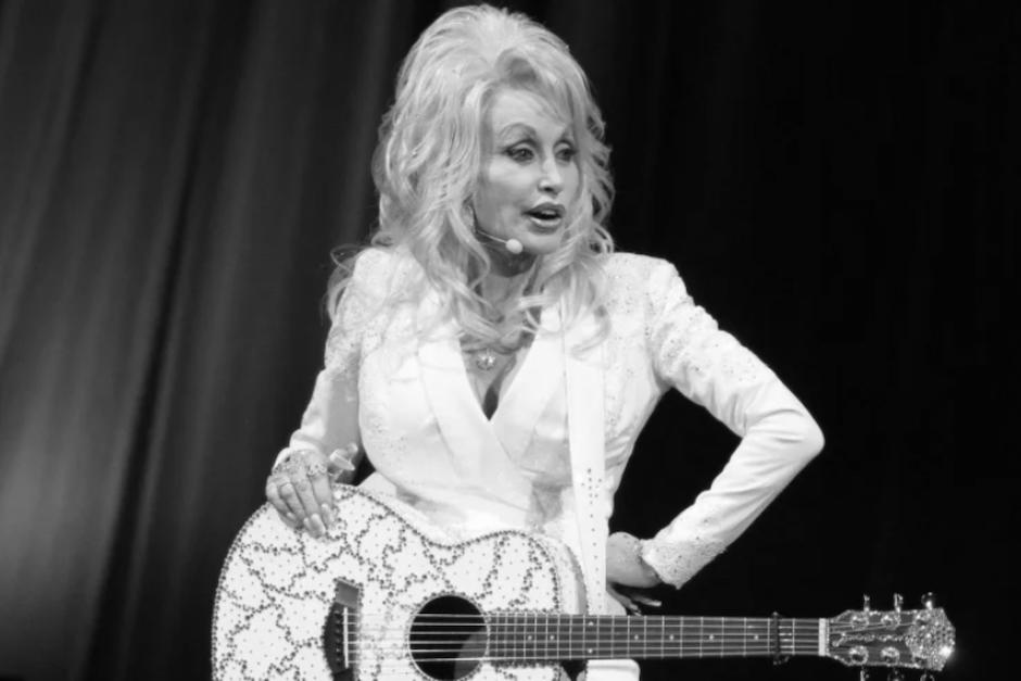 Dolly Parton falleci&oacute; dejando un gran legado. (Foto: AFP)