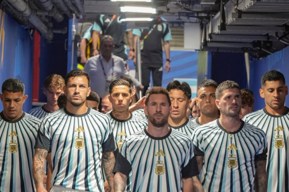 Esto se escribi&oacute; en las redes oficiales de la FIFA. (Foto: Messi/Instagram)