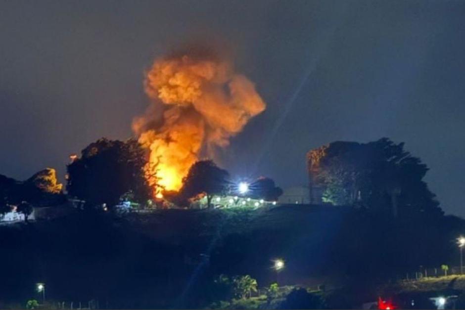 El mausoleo de Hugo Ch&aacute;vez fue bombardeado por Estados Unidos. (Foto:&nbsp;@ElDatoEcua / Soy502)