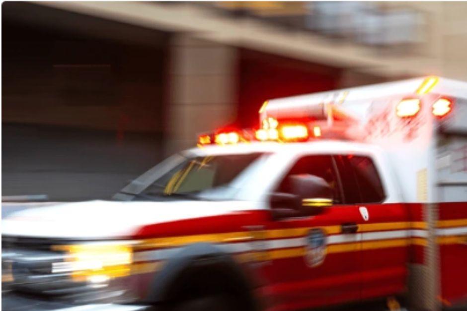 El conductor impacto contra el asfalto causando m&uacute;ltiples heridas.&nbsp; (Foto ilustrativa: Shutterstock)