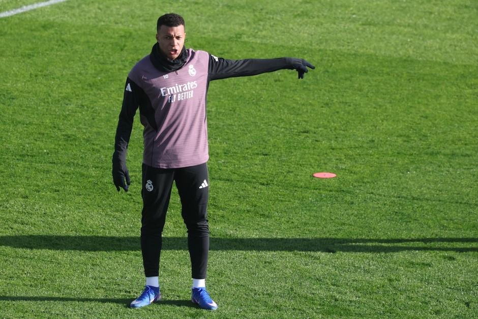 El delantero franc&eacute;s&nbsp;se perder&aacute; Supercopa de Espa&ntilde;a. (Foto: AFP)