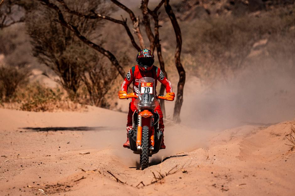 Francisco Arredondo durante la etapa 8 del Rally Dakar 2026. (Foto: Cortes&iacute;a)