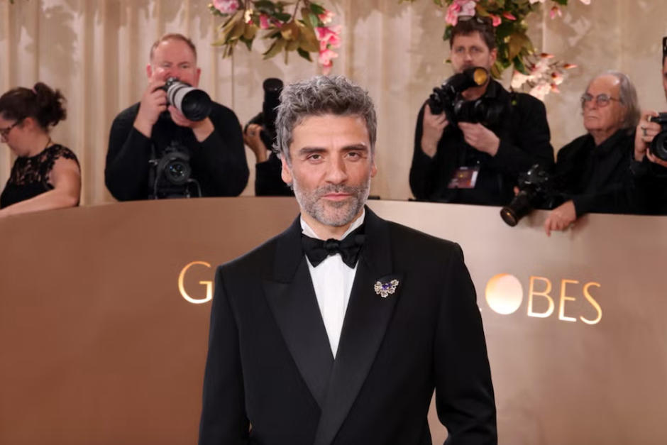 Oscar Isaac Golden Globes convers&oacute; en la alfombra. (Foto: Oficial)