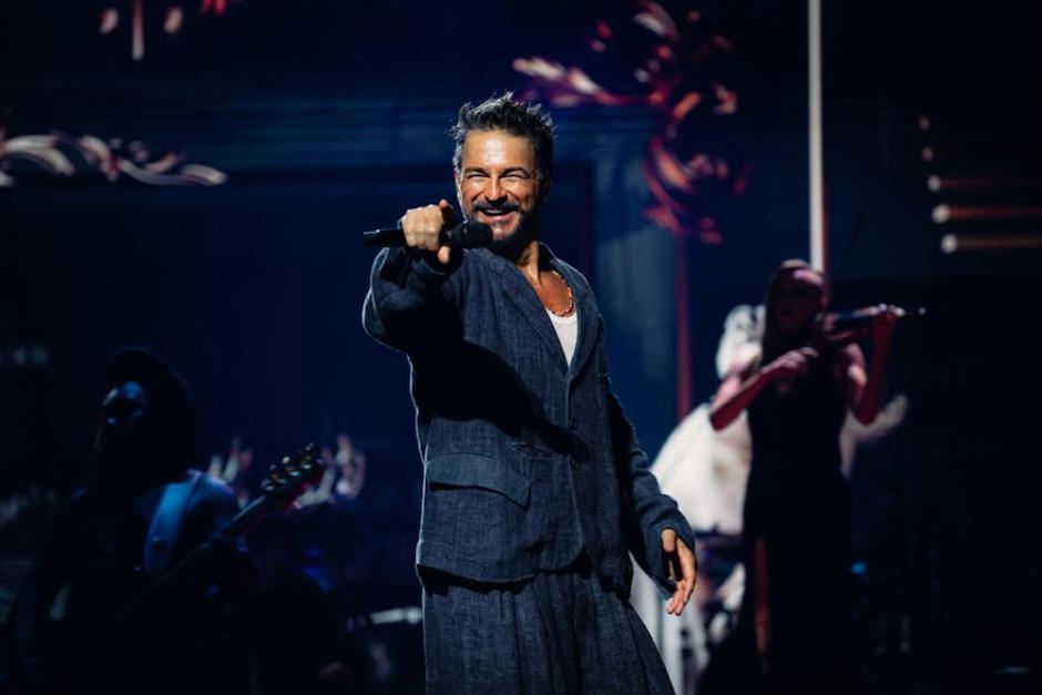 Ricardo Arjona demostr&oacute; su curioso medio de transporte. (Foto: Instagram)