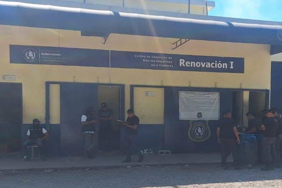 Desde horas de la ma&ntilde;ana se han presentado disturbios dentro de las instalaciones por parte de los privados de libertad. (Foto: redes sociales)