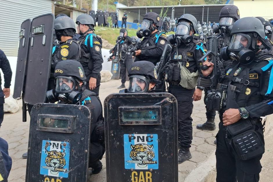 Durante las diligencias del domingo 18 de enero se realizaron operaciones t&aacute;cticas para recuperar el control en c&aacute;rceles. (Foto: PNC)