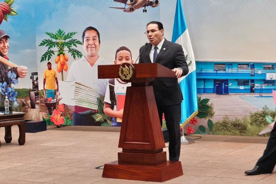 El ministro de Gobernaci&oacute;n, Marco Antonio Villeda, se refiri&oacute; a la aplicaci&oacute;n de la aceptaci&oacute;n de cargos. (Foto: Estardo Paredes /Nuestro Diario)