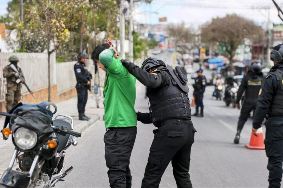 Durante el estado de Sitio las autoridades endurecen las medidas de seguridad. (Foto: SCSP / Soy502)