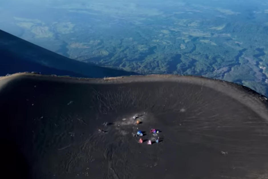 Rudy Carrillo comparti&oacute; la inusual vista desde el volc&aacute;n. (Foto: Rudy Carrillo)