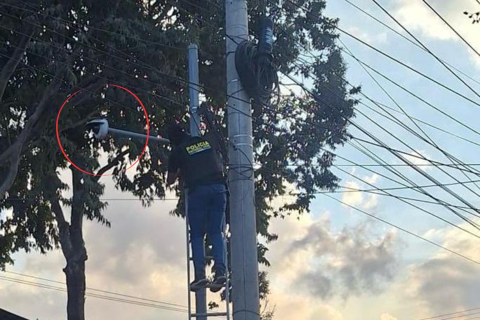 En la zona 18, la PNC localiz&oacute; varias c&aacute;maras de vigilancia clandestina. (Foto: PNC)