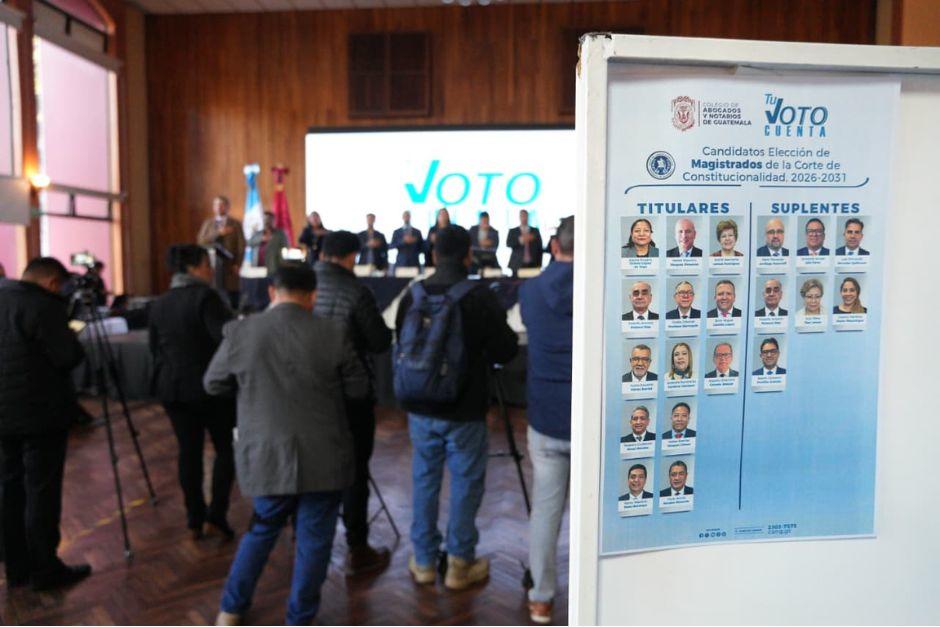 Los abogados deben votar para elegir a magistrado titular y suplente de la CC. Para esta elecci&oacute;n solo podr&aacute;n hacerlo abogados. (Foto: Wilder L&oacute;pez/Soy502)