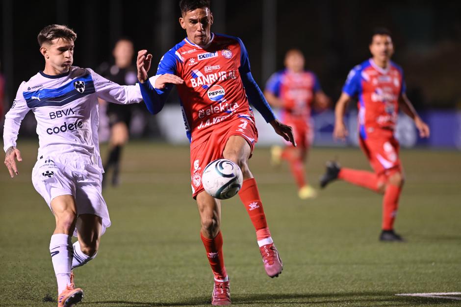 Xelaj&uacute; estuvo a punto de dar la sorpresa en la Copa de Campeones ante el poderoso Monterrey. (Foto: Pedro Pablo Mijangos / Nuestro Diario)