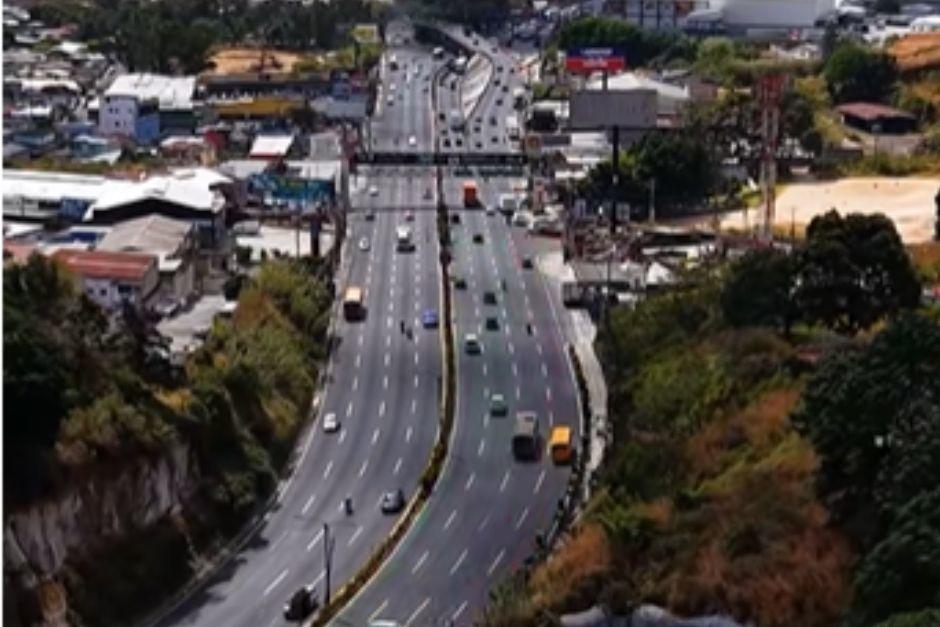 Un tramo del carril hacia Villa Nueva estar&aacute; inhabilitado. (Foto: captura de video)