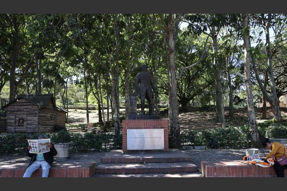 En la plaza Mart&iacute;n de Mayorga hay una escultura en su honor, obra del escultor Miguel Galeotti Nelli.&nbsp;(Foto: Cortes&iacute;a Municipalidad de Guatemala)