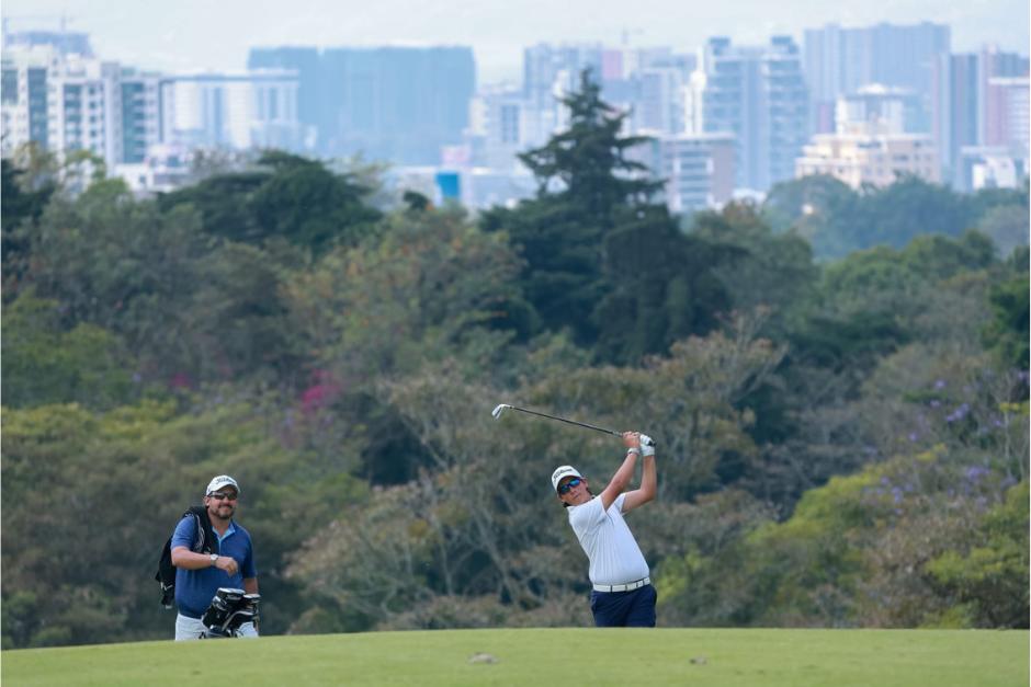 Fernando Saravia, es una de las j&oacute;venes promesas del golf guatemalteco. Ha brillado a nivel nacional e internacional. Foto:Saulo L&oacute;pez / ASOGOLF