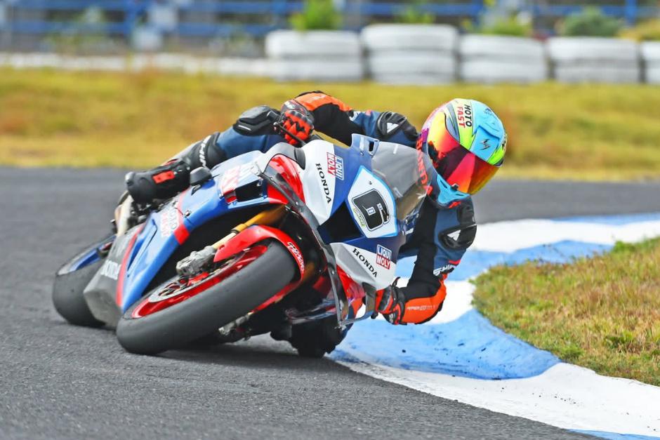 El piloto, Jeffey Echeverr&iacute;a, es uno de los corredores m&aacute;s exitosos en la historia de la motovelocidad guatemalteca.&nbsp;(Foto:&nbsp;PSLMX)