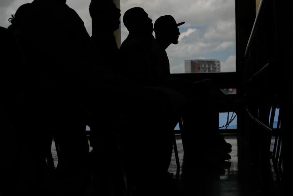 En el Juzgado Octavo Penal se conocer&aacute; si los pandilleros de la Mara Salvatrucha capturados en el barrio El Gallito van a juicio. (Foto: Wilder L&oacute;pez/Soy502)